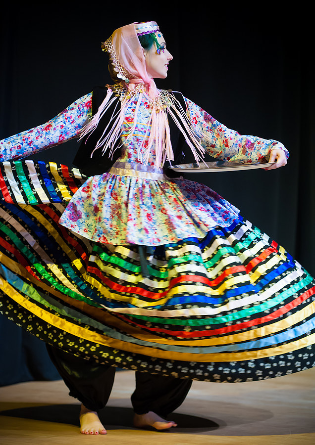 Apsara - Ghasem Abadi (folklorystyczny taniec z Gilanu, płn. Iran) ("Teatr Tańca" Wielkiej Orkiesty Świątecznej Pomocy w ArtBemie)